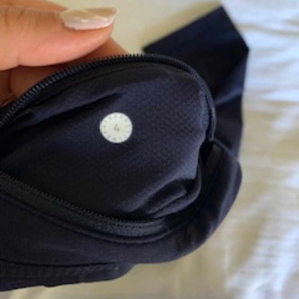 LULULEMON PACE RIVALS 22’ - Picture 4 of 5